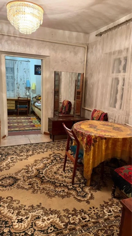 Продаж будинку Крюків