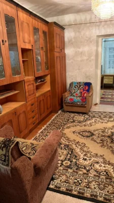 Продаж будинку Крюків