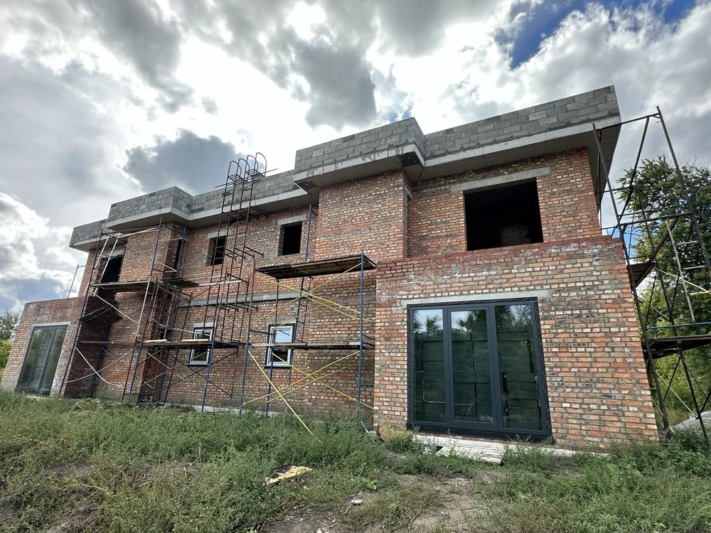 Продаж автономного будинку дуплекс 235 метрів від забудовник