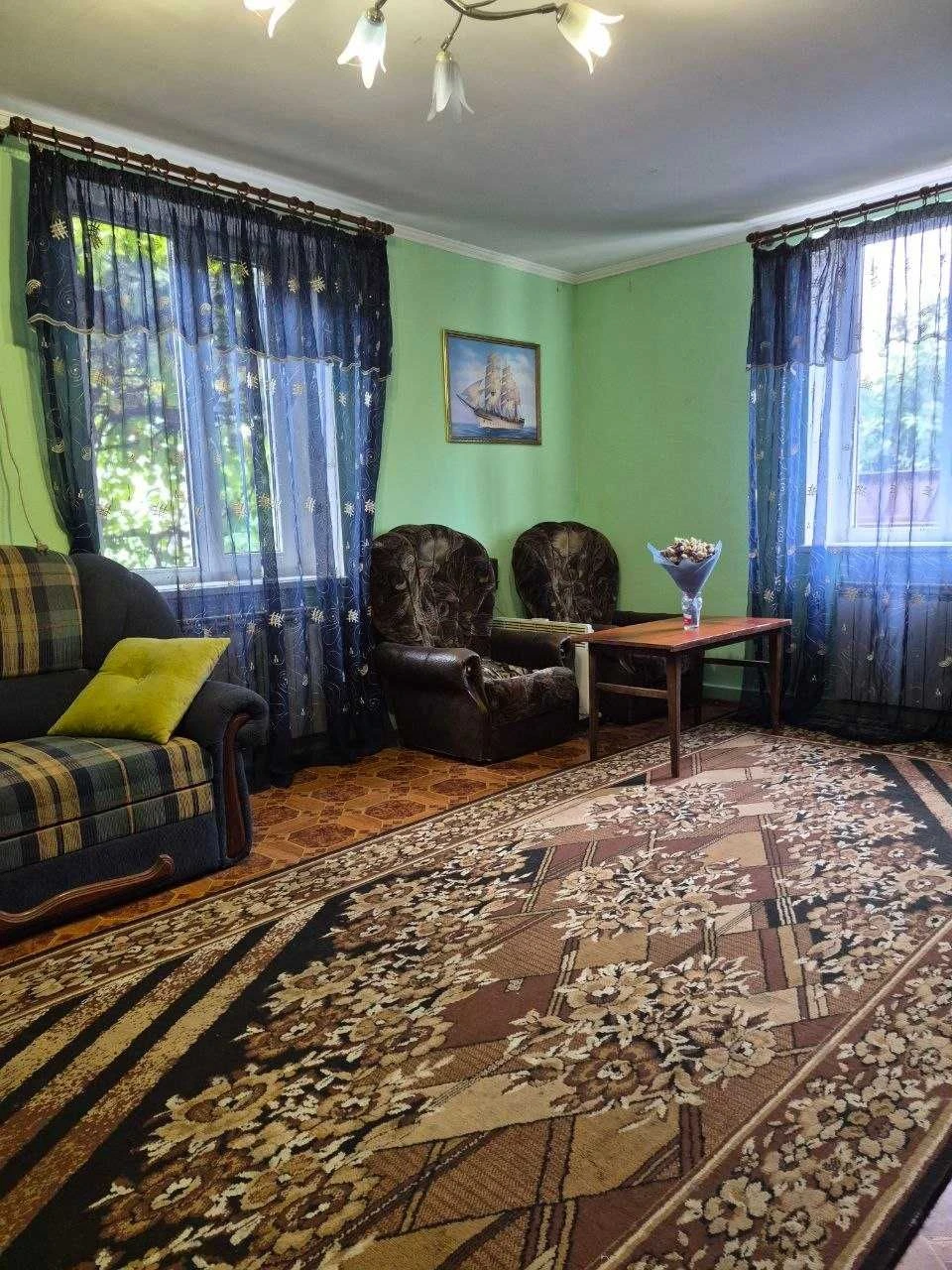 Продам цегляний БУДИНОК в р-ні 2 лікарні. 97 кв.м. . 65000
