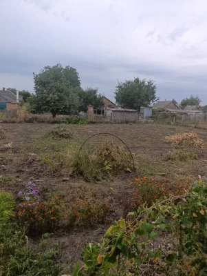 Продам гарний будинок в центрі Градизька