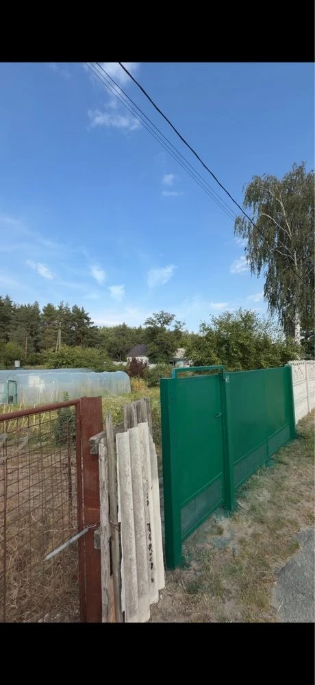 Будинок з власним виходом в ліс