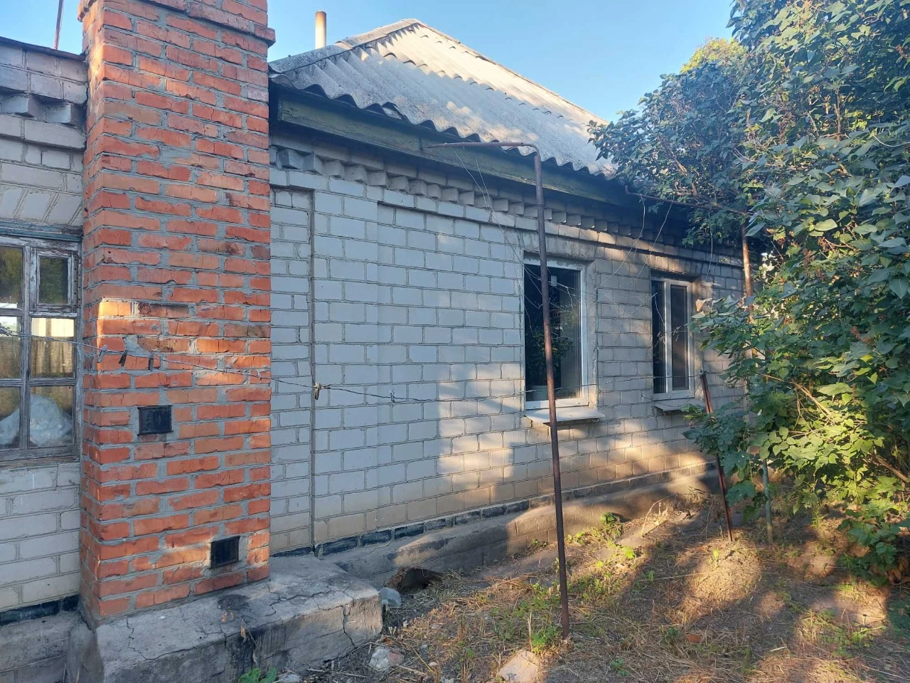 Продам будинок в місті (район Садки)