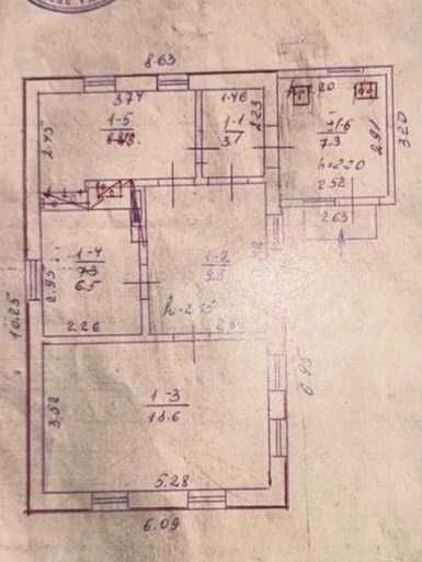 Продам будинок в місті (район Садки)