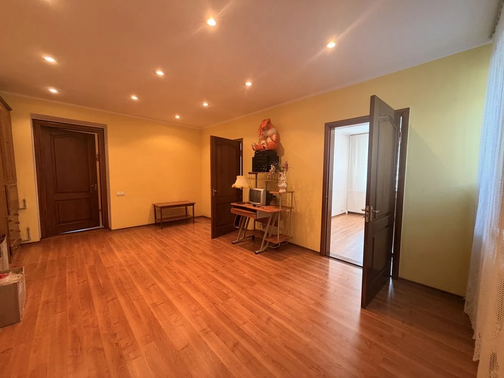 Продам ДОБРОТНИЙ БУДИНОК 98м2  ( РАКОВКА ) м. Кременчук