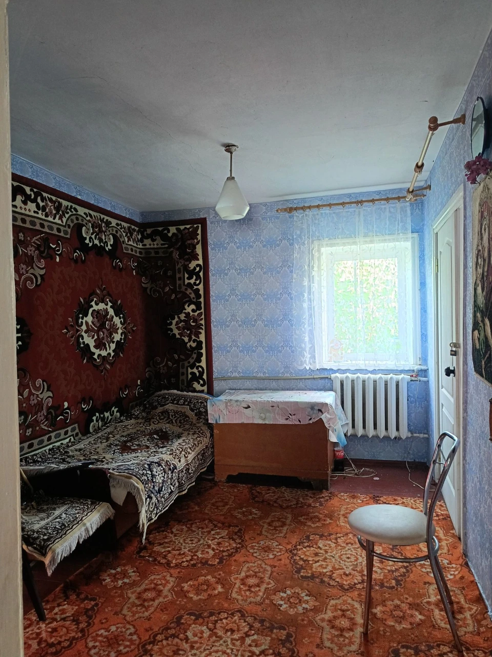 Продам дом. Недогарки.