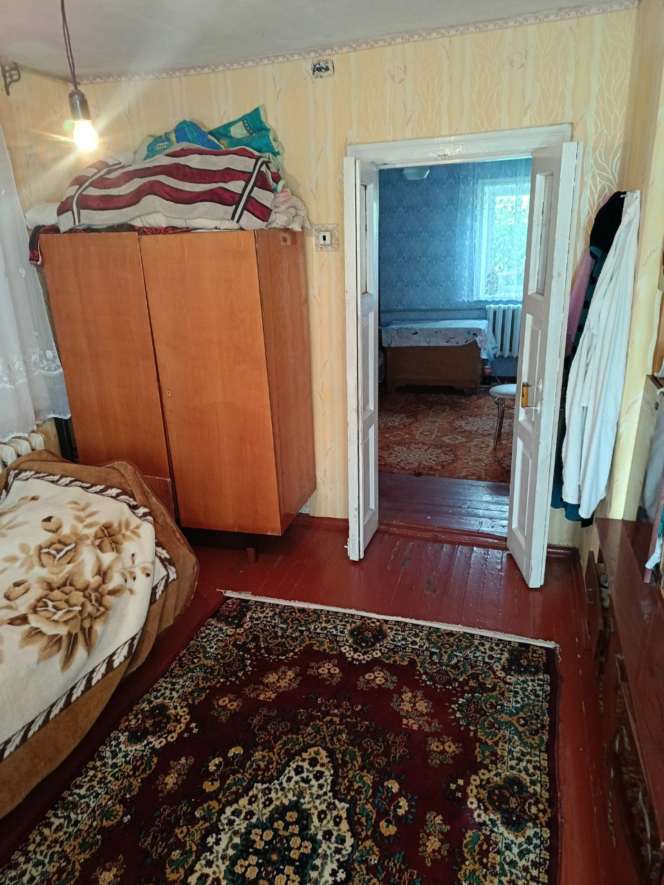 Продам дом. Недогарки.