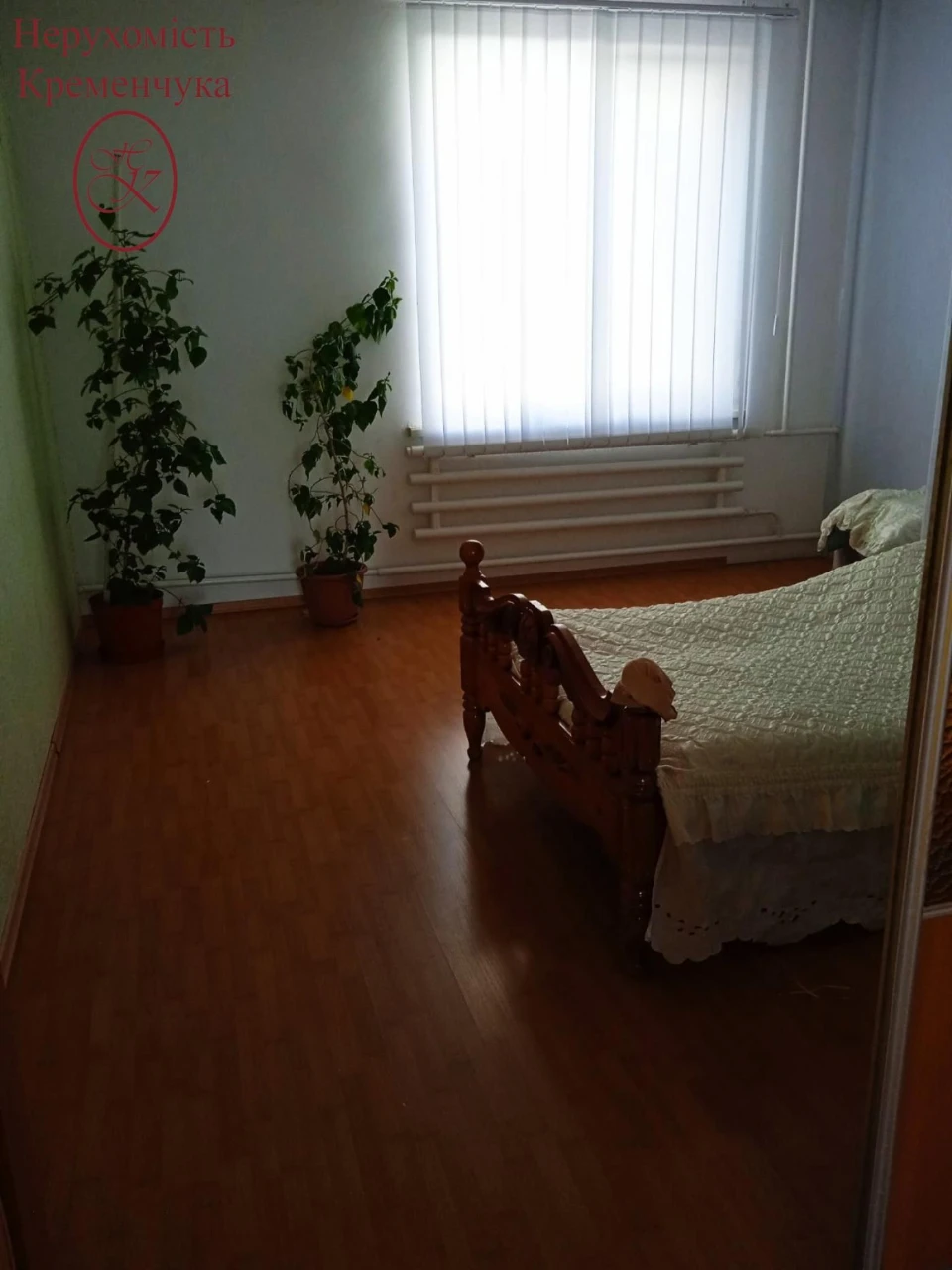 Продам будинок р-н Крюків ,  можна Є відновлення.