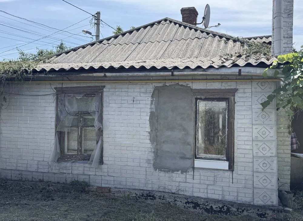 Продам 2/3 частини будинку в дуже гарному р-н міста