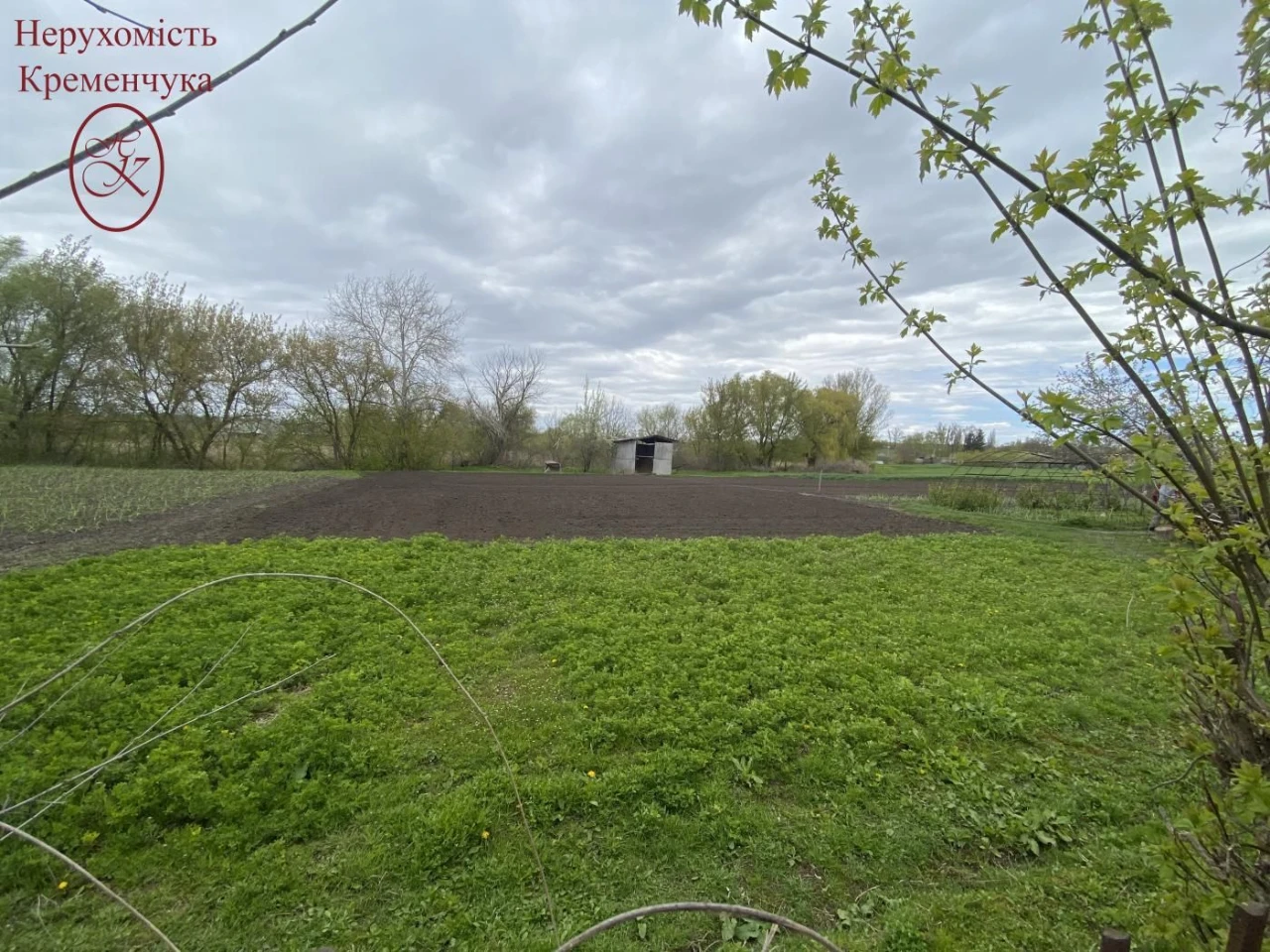 Продаж / Будинок -72м2/ передмістя