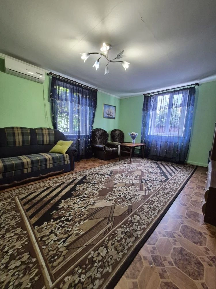 Продам добротний будинок РАКОВКА, район  2 лікарні