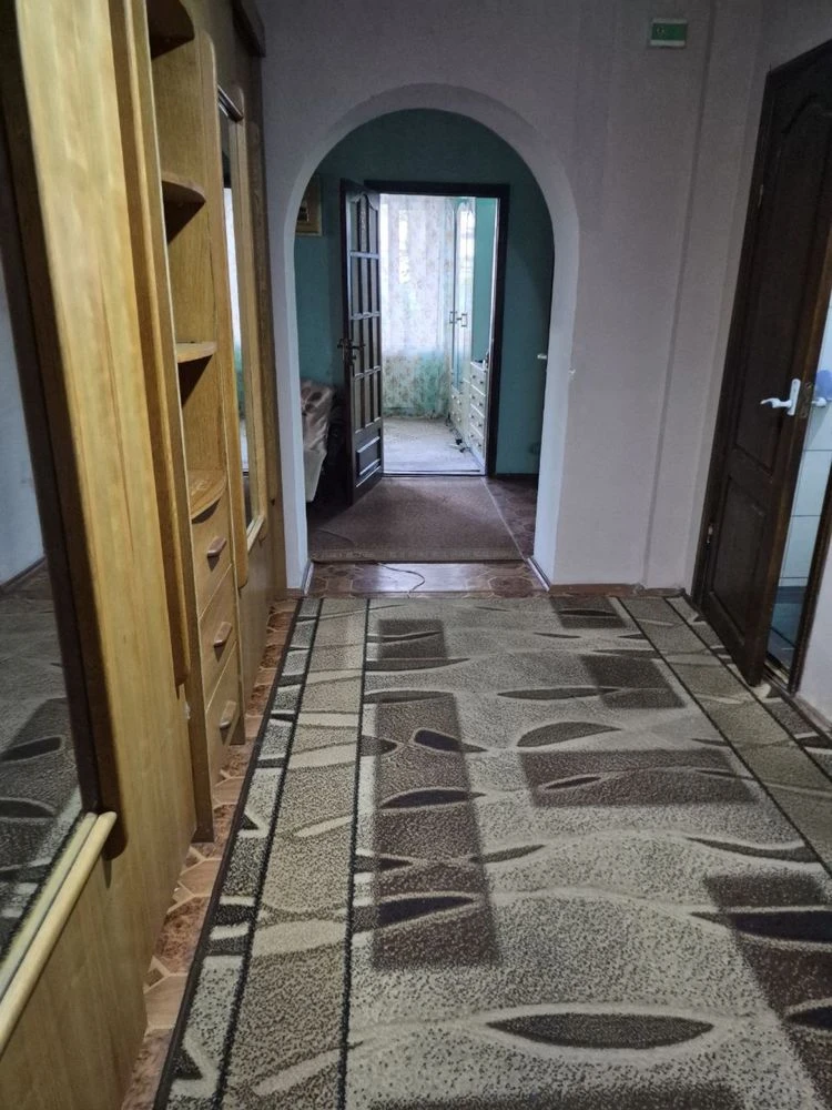 Продам добротний будинок РАКОВКА, район  2 лікарні
