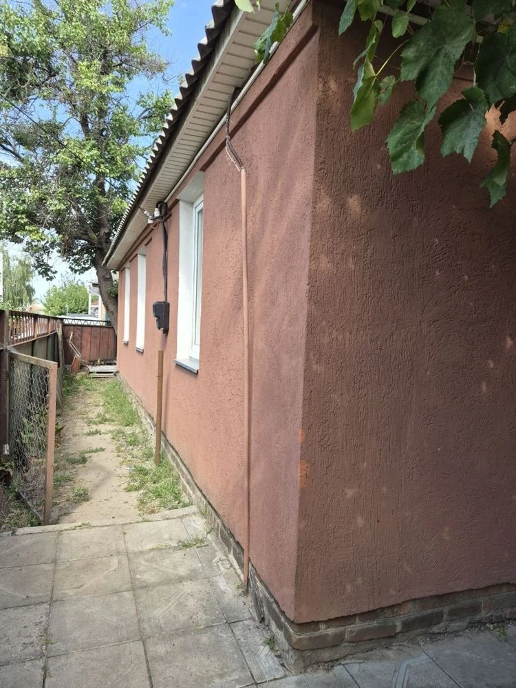 Продам добротний будинок РАКОВКА, район  2 лікарні