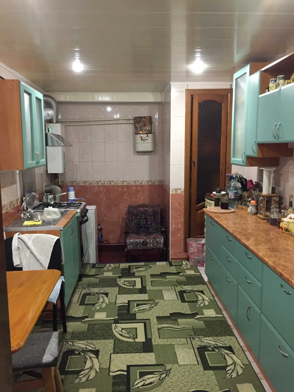 1/2( пів будинку) в центрі Кременчука