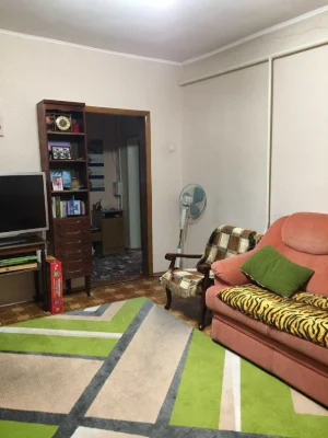 1/2( пів будинку) в центрі Кременчука