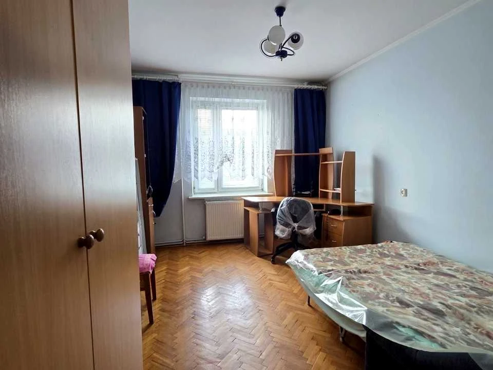Квартира. Ивано-Франковск, Ивана Миколайчука ул.