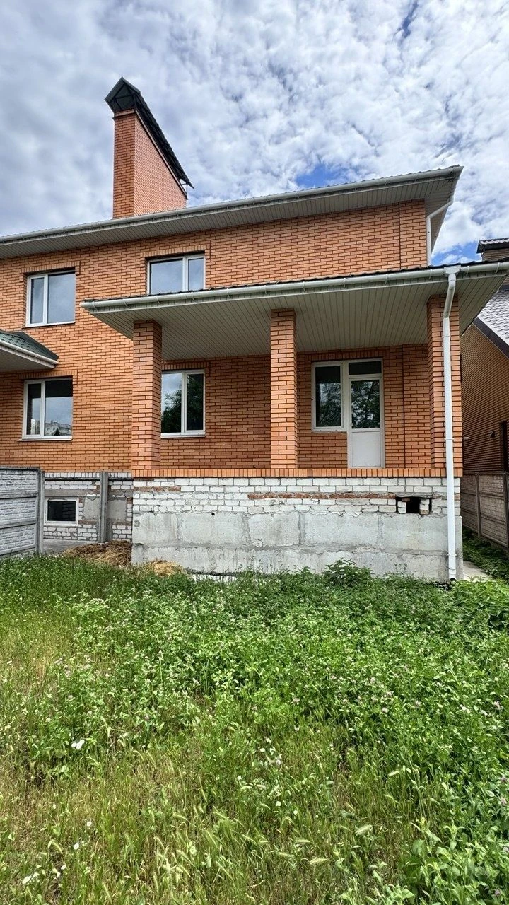 ПРОДАЖ 2-поверх таунхаусу, р-н 3 міськ. лікарні, Кременчук,