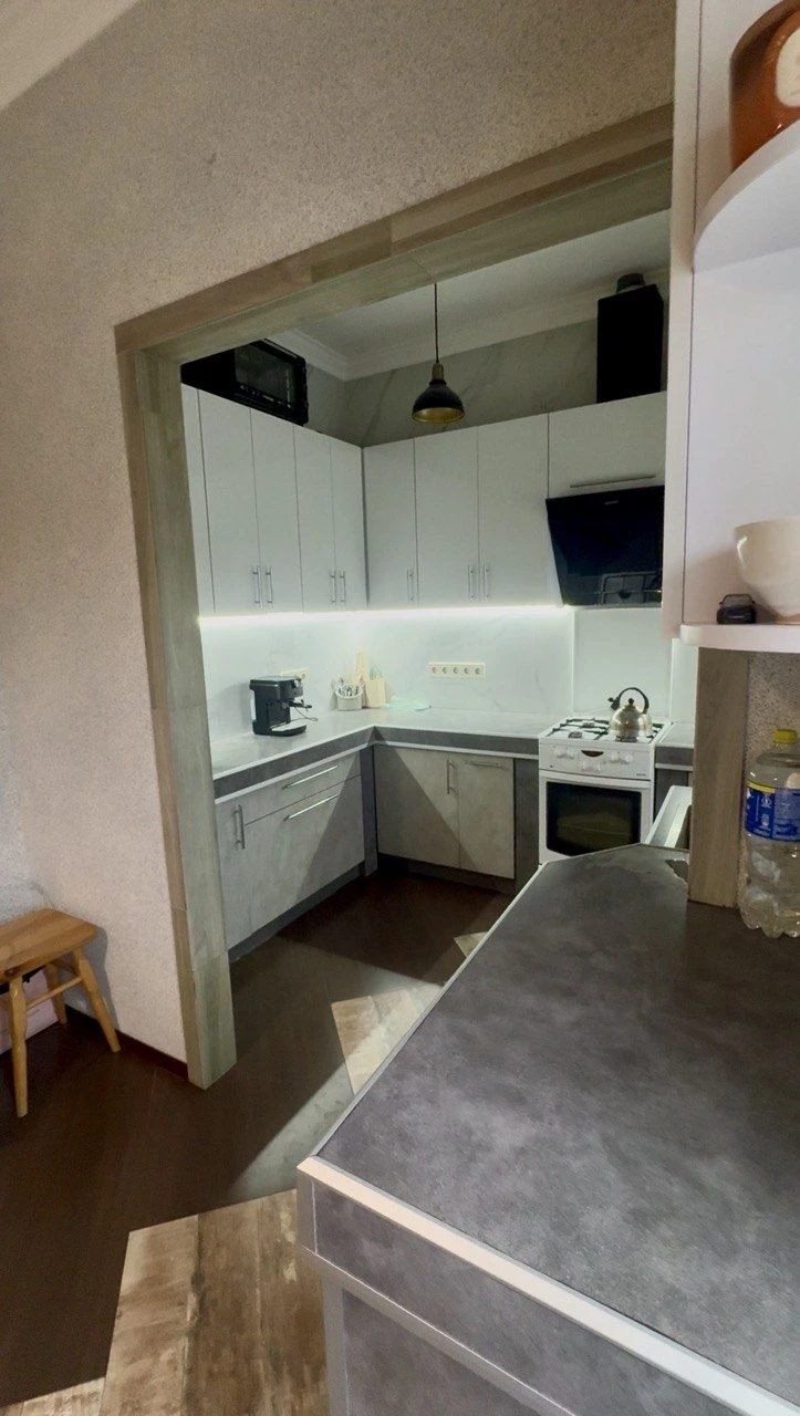 Продаж 2-поверх будинку, 149 кв.м, 4 сотки приват землі,Крем