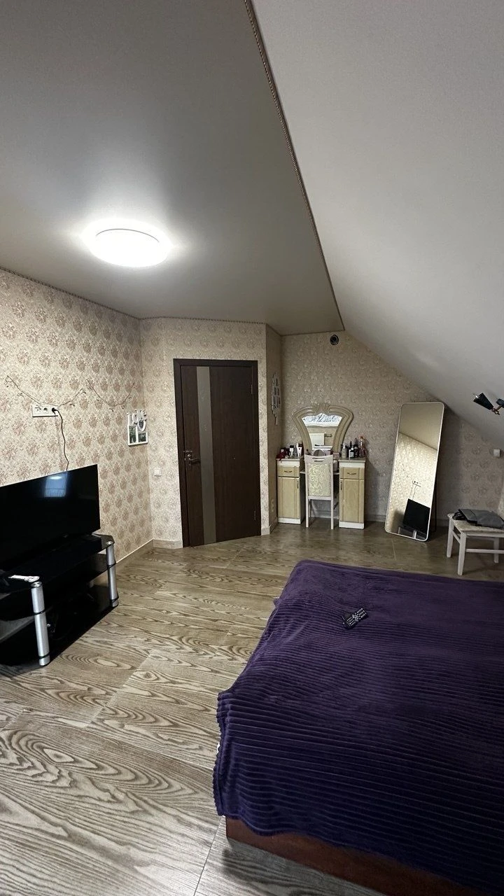 Продаж 2-поверх будинку, 149 кв.м, 4 сотки приват землі,Крем
