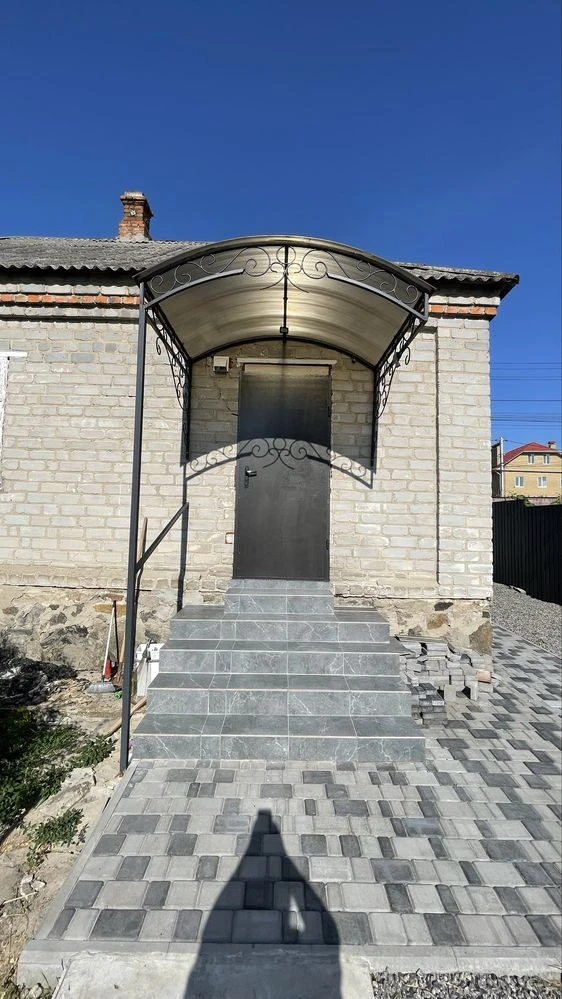 Продаж частини будинку у місті