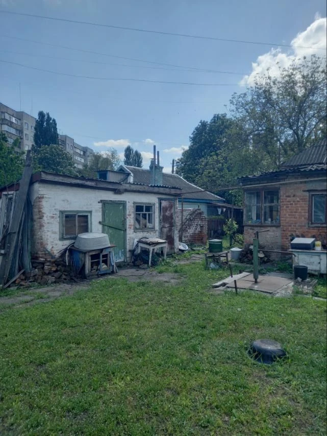 Продам будинок у м. Кременчук (р-н Пивзавод)
