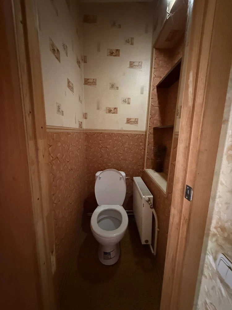 Продам 1/2 будинку р-н 2 Занасип , земля 5 соток ( можна по