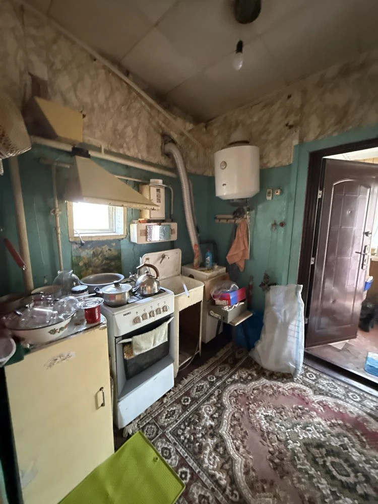 Продам 1/2 будинку р-н 2 Занасип , земля 5 соток ( можна по