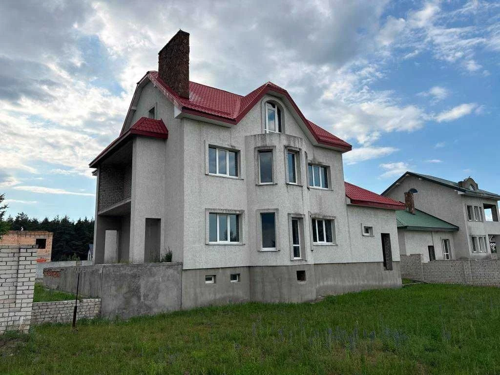 Продам будинок поруч з лісом та річкою Дніпро. Кривуші.