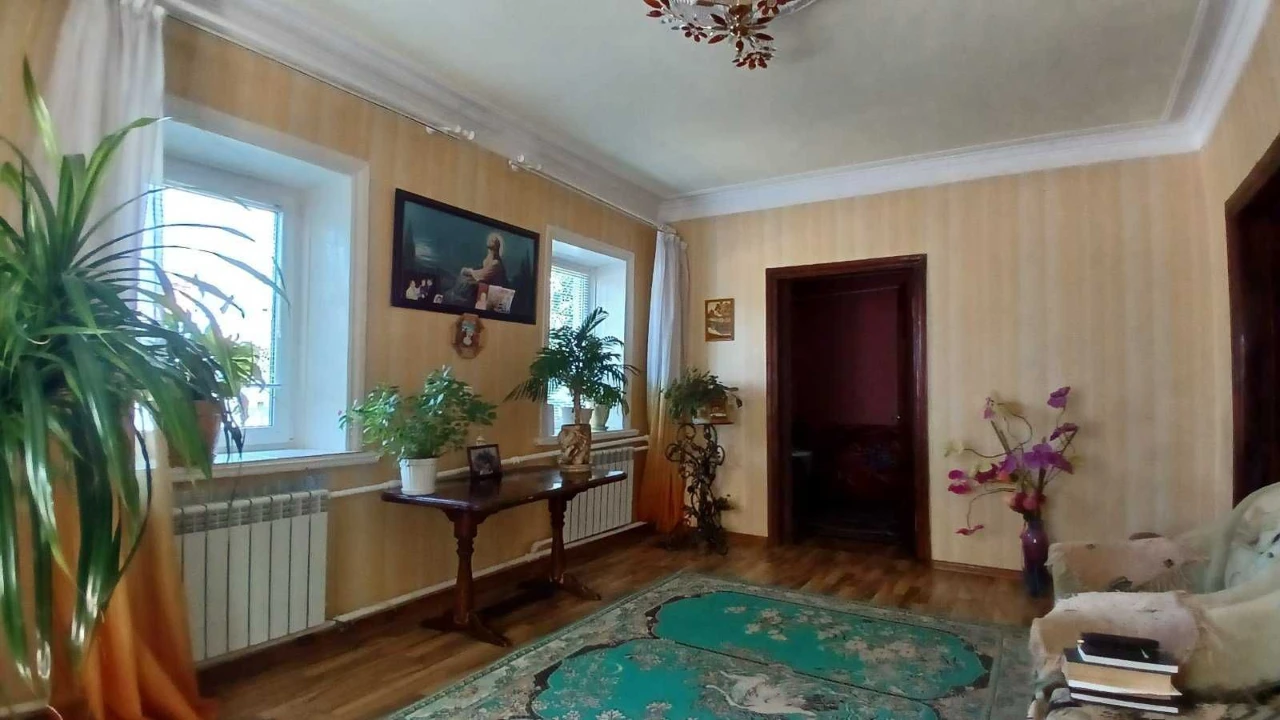 Продається будинок на Петрівці