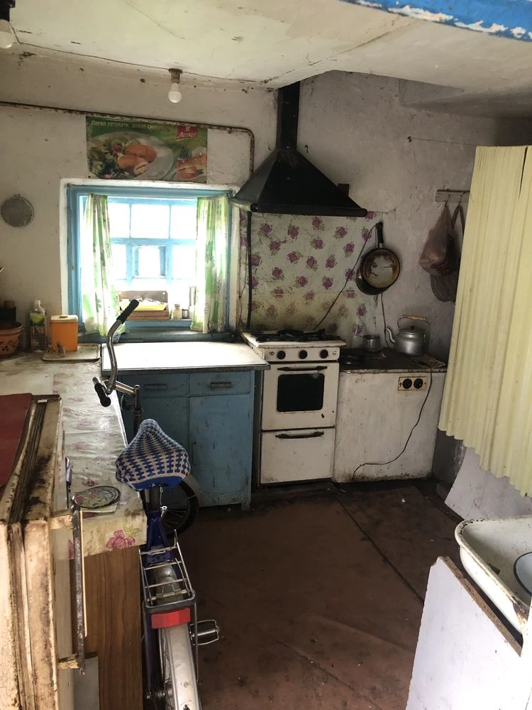 Продам жилий будинок з гарною інфраструктурою