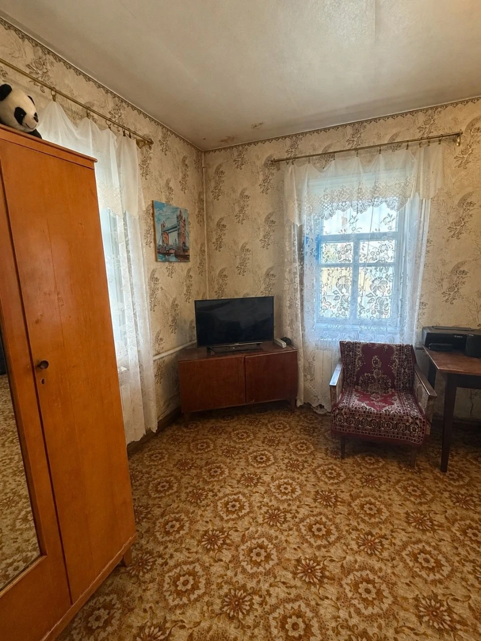Продам будин в центрі с.Піщане