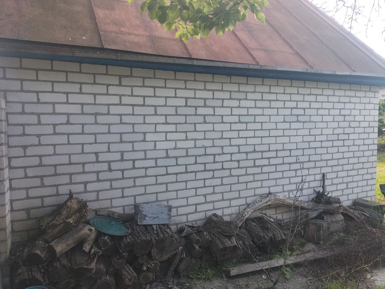 Продаж будинку в Крюкові