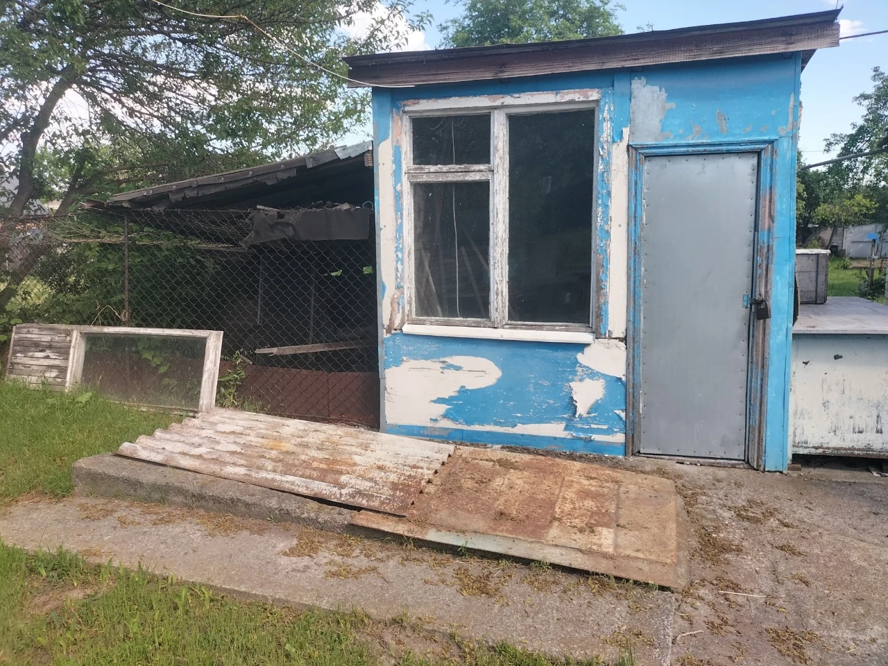 Продаж будинку в Крюкові