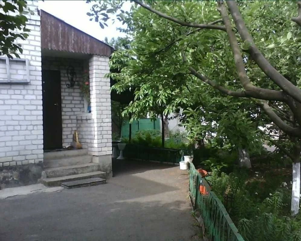 Продається будинок в тихому місці