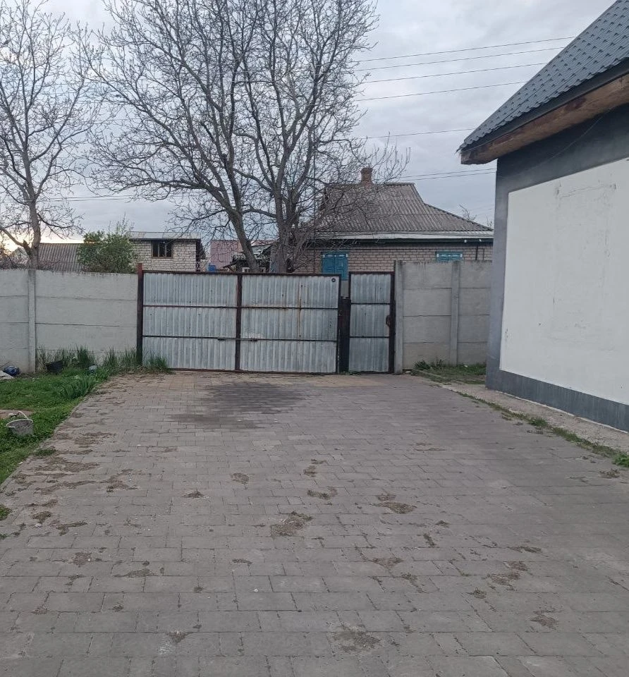 Продаж будинку. МОЖЛИВА РОЗСТРОЧКА.Оплата частинами .Перший