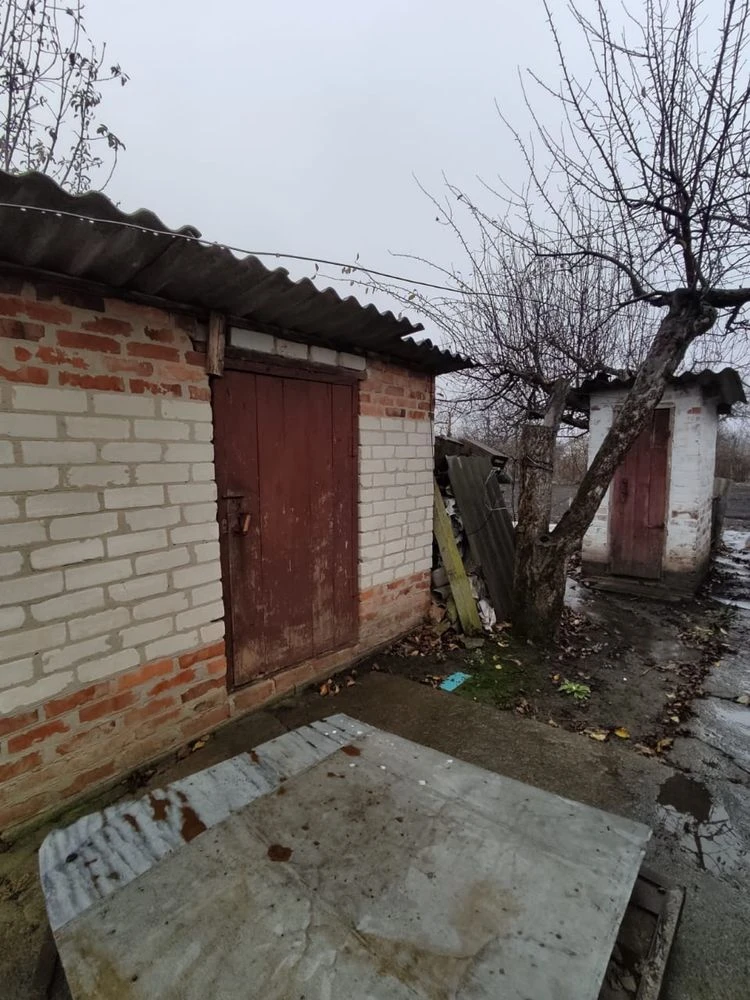 Продам будинок в с.Погреби