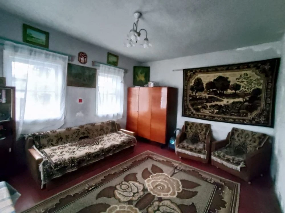 Продам будинок в с.Погреби