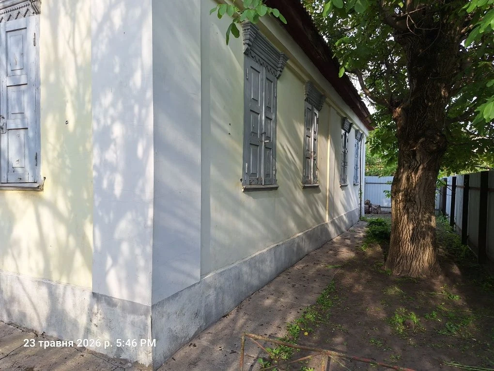 Затишний будинок в Крюкові