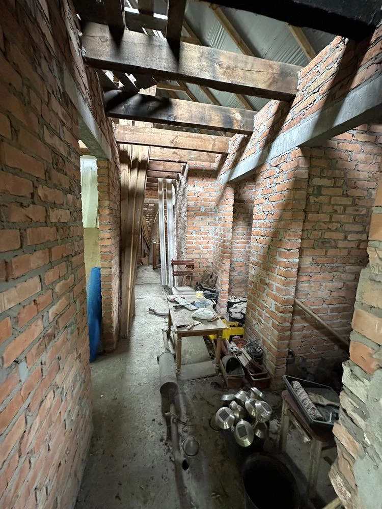 Приватний 2х поверховий будинок у місті р-н Петрівка
