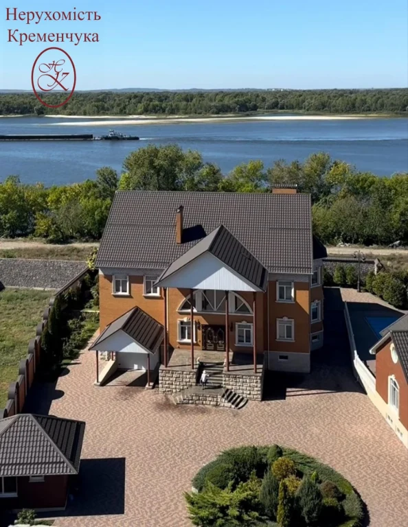 Продаж / будинок для сім'ї, приватної школи, дитячого приват