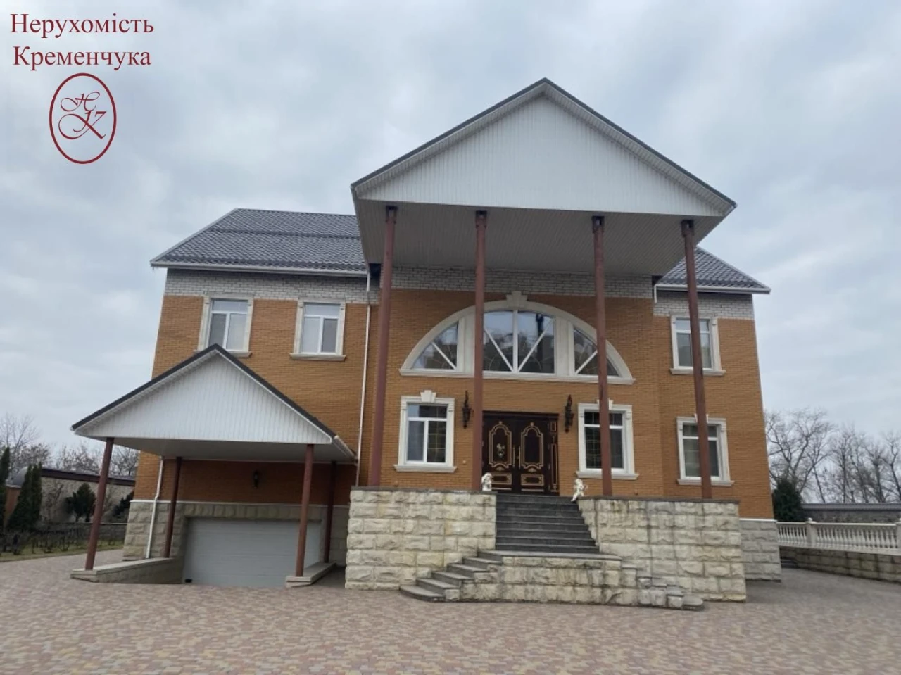 Продаж / будинок для сім'ї, приватної школи, дитячого приват