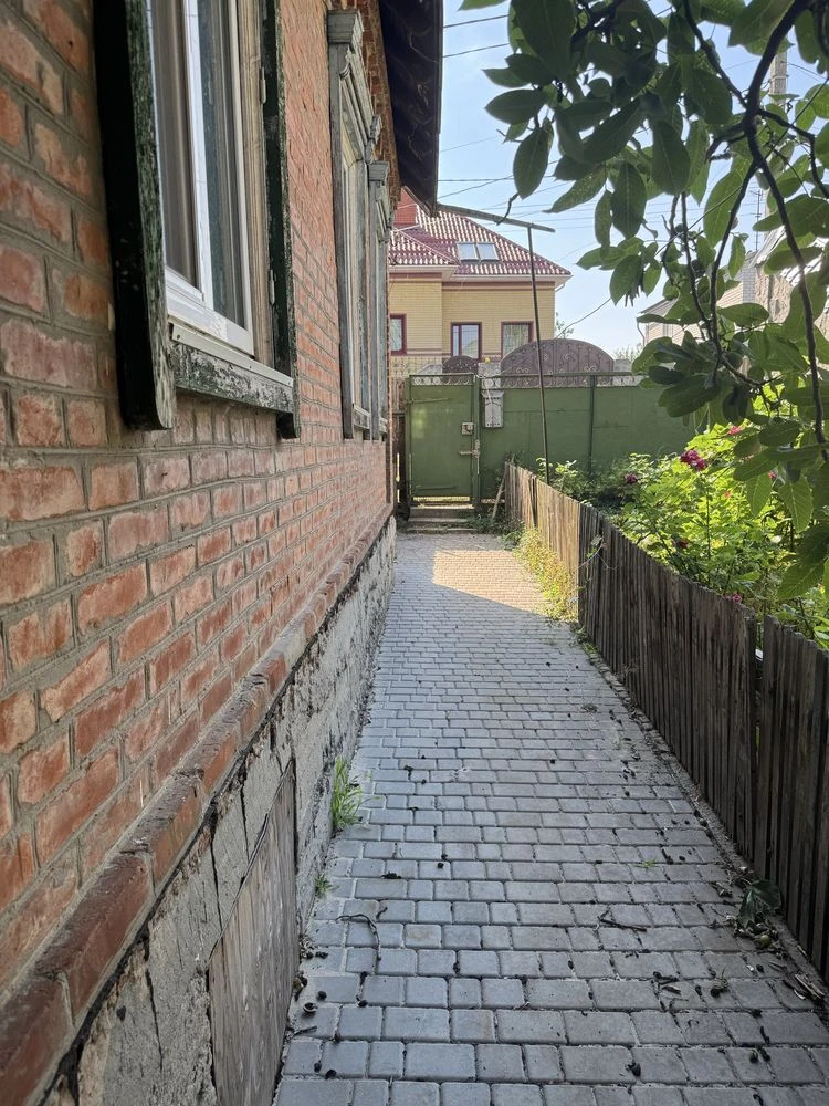 ПРОДАМ  будинок в місті Кременчук, можливий обмін