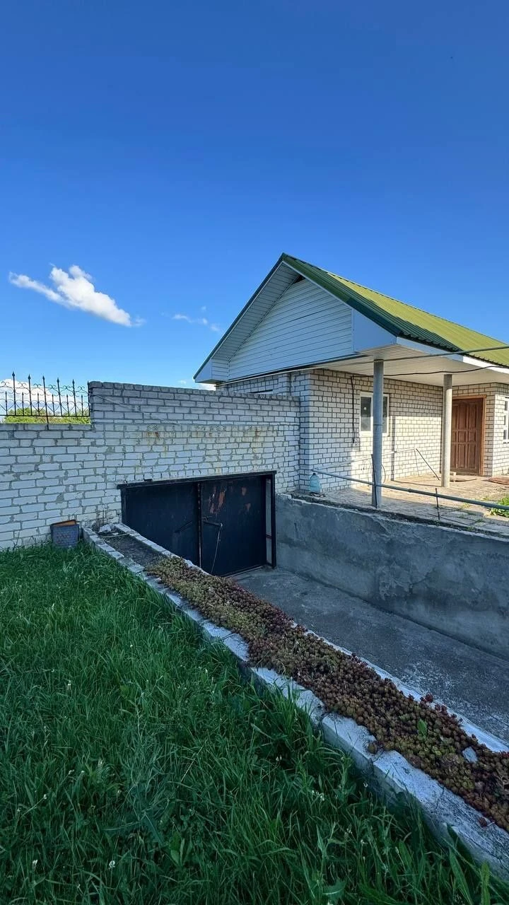 ПРОДАЖ капітального будинку у с. Дмитрівка, 10 хв. до Псла,