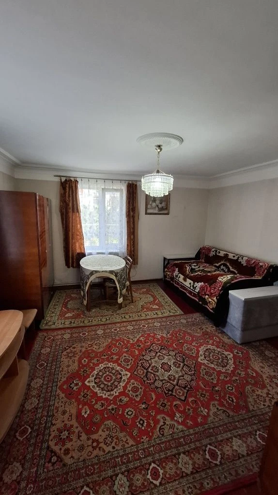 Продам будинок на 2 квартири, нагірна частина, Сертифікат