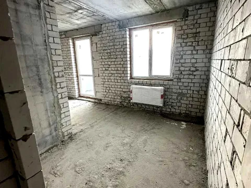Apartment. Kharkiv, Poltava Shlyakh St., 184, k.