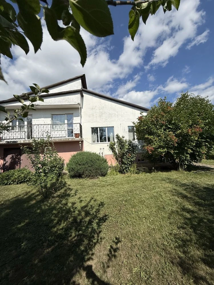 Будинок 175 м² на 14 сотках | гараж | Крюків