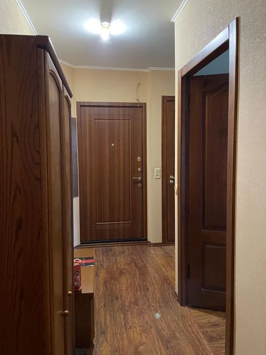 Pavlovo Pole. Three-room apartment for sale.
