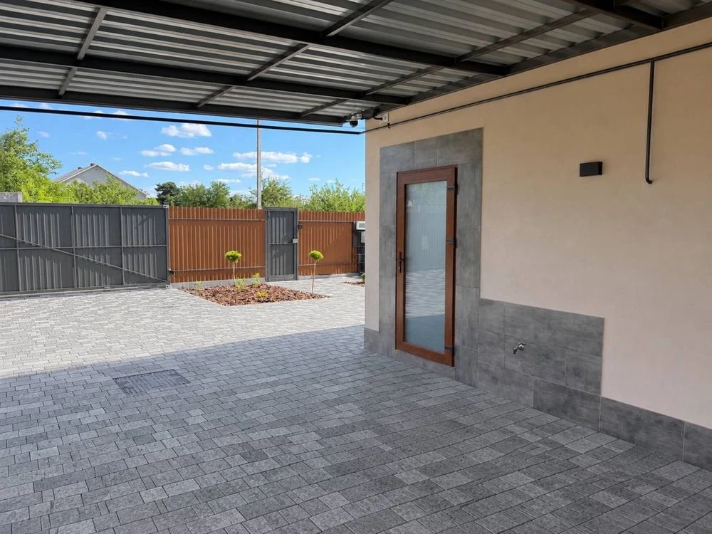 ПРОДАМ ЕНЕРГОНЕЗАЛЕЖНИЙ БУДИНОК м.Кременчук (Кривуші) новобу