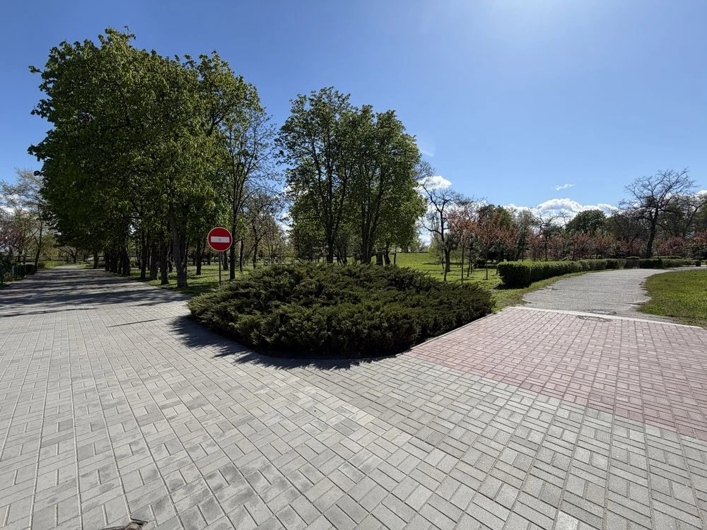 Продаж будинку таунхаусу