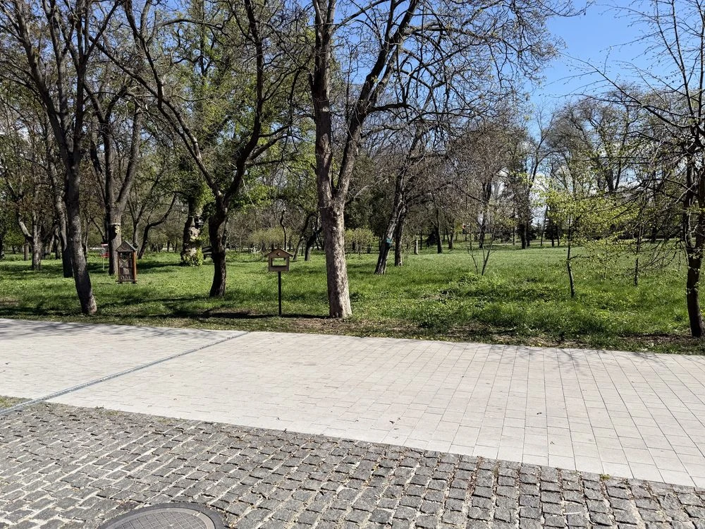 Продаж будинку таунхаусу